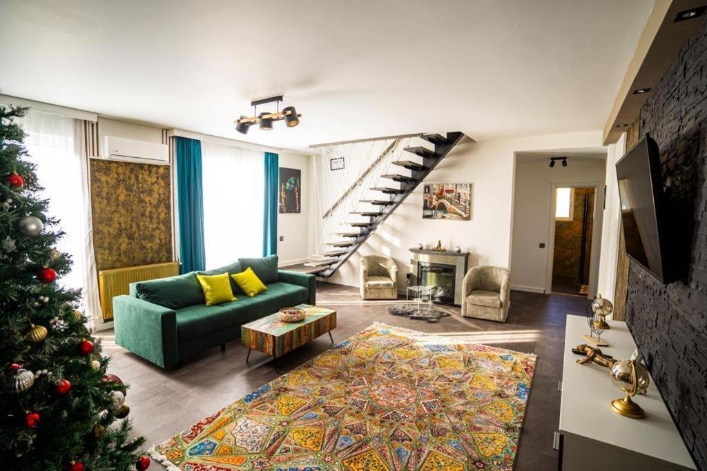 N & G Apartments Râșnov Zewnętrze zdjęcie